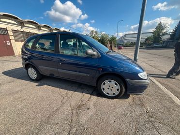 Renault Megane Mégane Scénic 2.0 cat RT