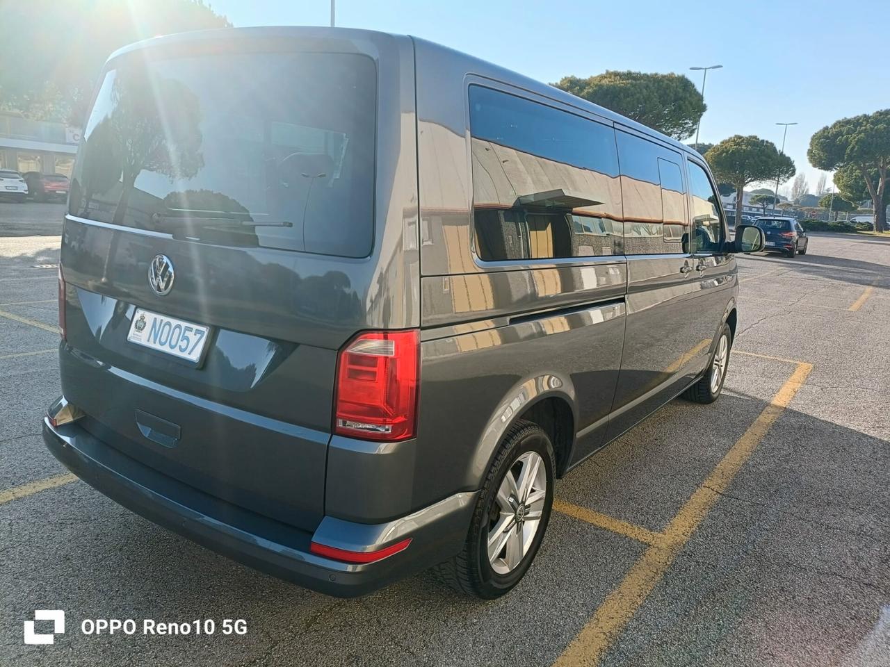 Volkswagen Caravelle 2.0 TDI 150CV DSG PL Comfortline