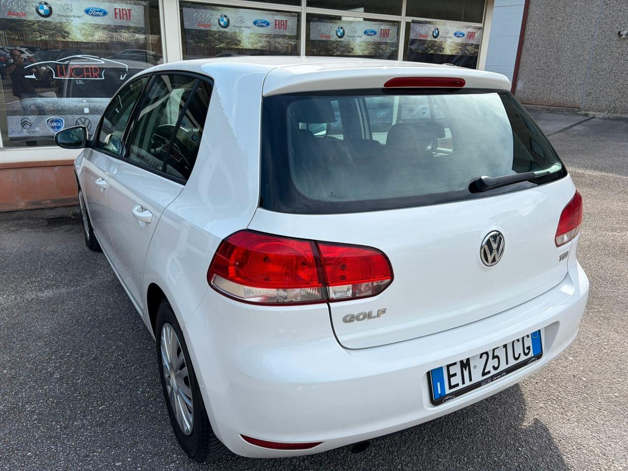 VOLKSWAGEN GOLF 1.6 TDI 105 CV 5P 127.000 KM