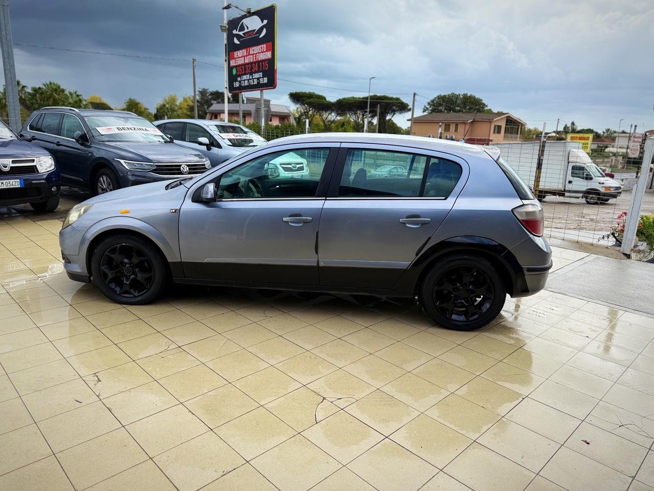 Opel Astra 1.7 CDTI 101CV 5 porte Club
