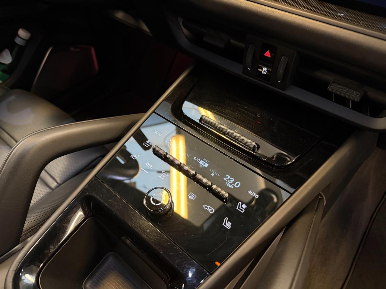Porsche Cayenne Coupe 4.0 TURBO GT - E-HYBRID FULL CARBON