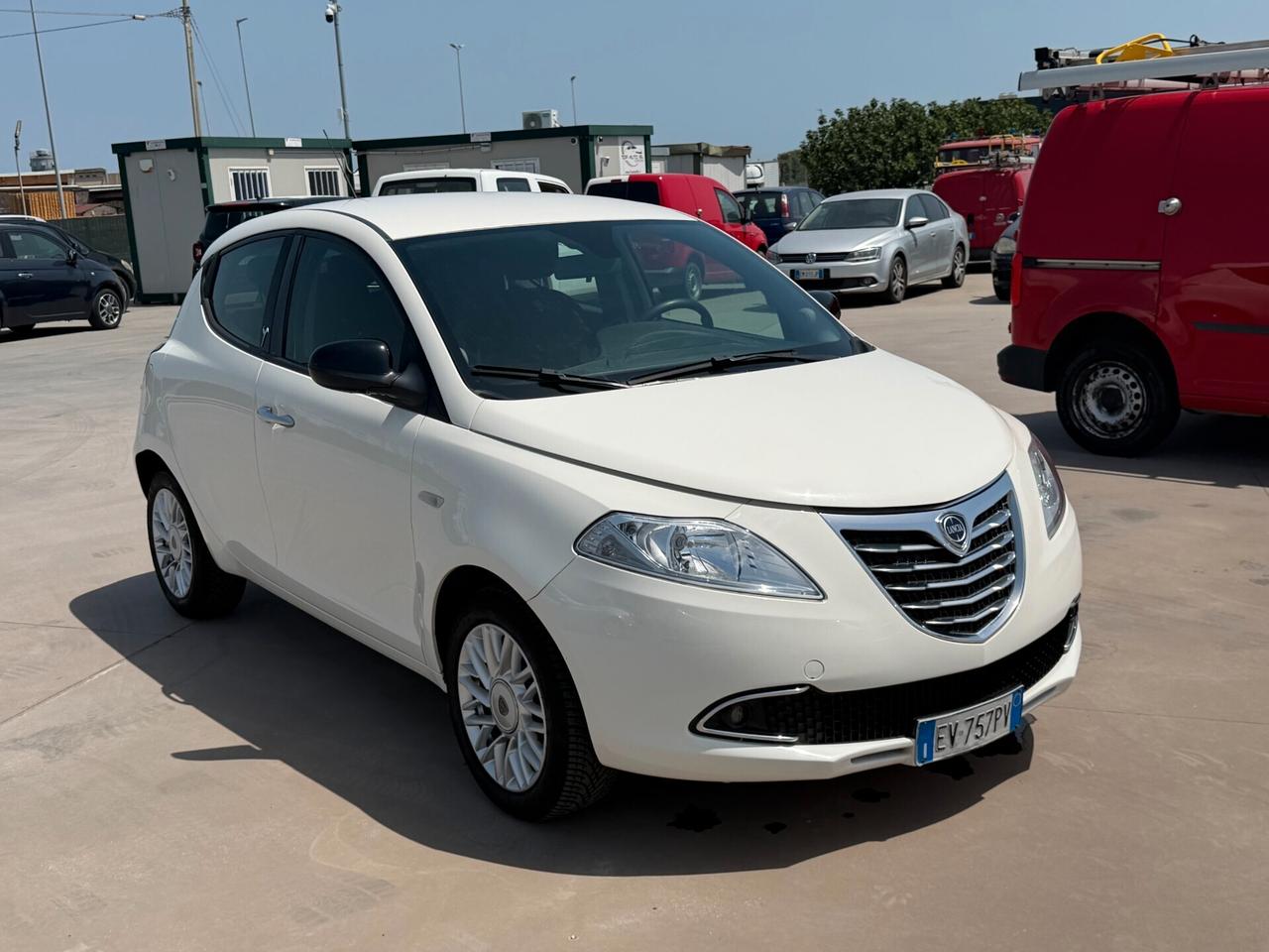 Lancia Ypsilon 1.3 MJT 16V 95 CV 5 porte S&S Gold