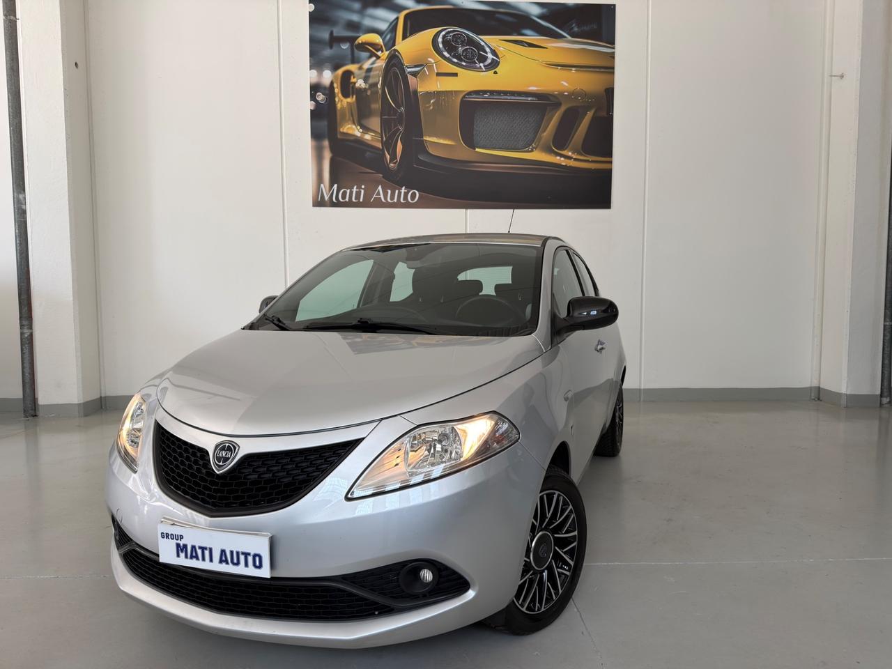Lancia Ypsilon 1.2 69 CV 5 porte S&S Gold