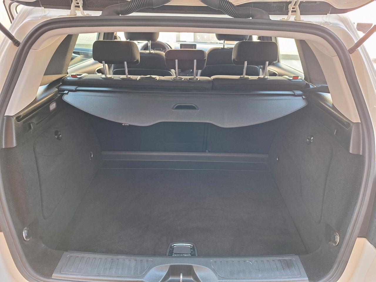 Mercedes-benz B 180 CDI BlueEFFICIENCY Executive NAVI TEL RETROCAMERA