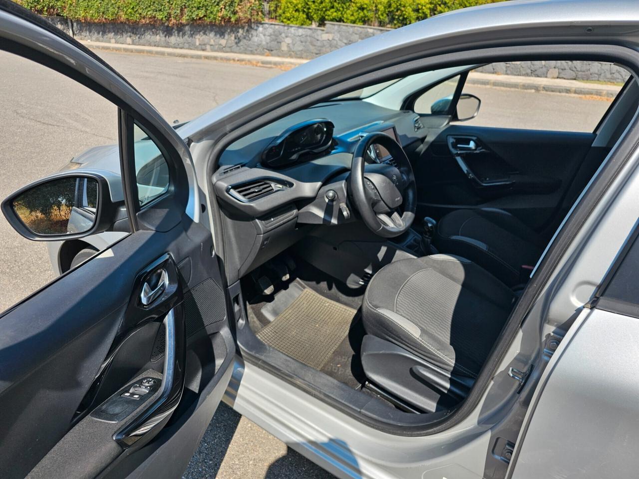 Peugeot 208 BlueHDi 75 S&S 5 porte Active