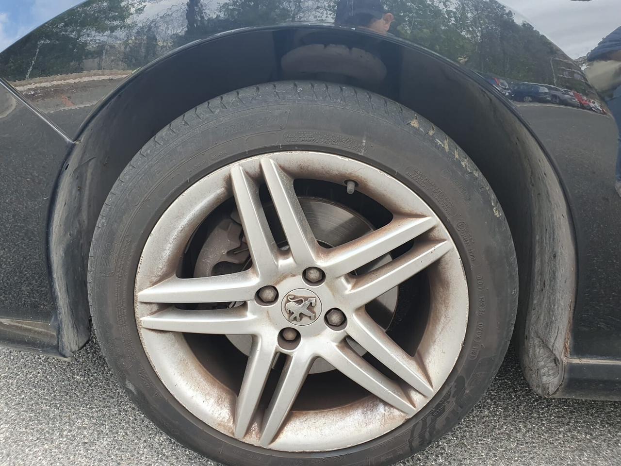 Peugeot 308 2.0 HDi 140CV CC Féline