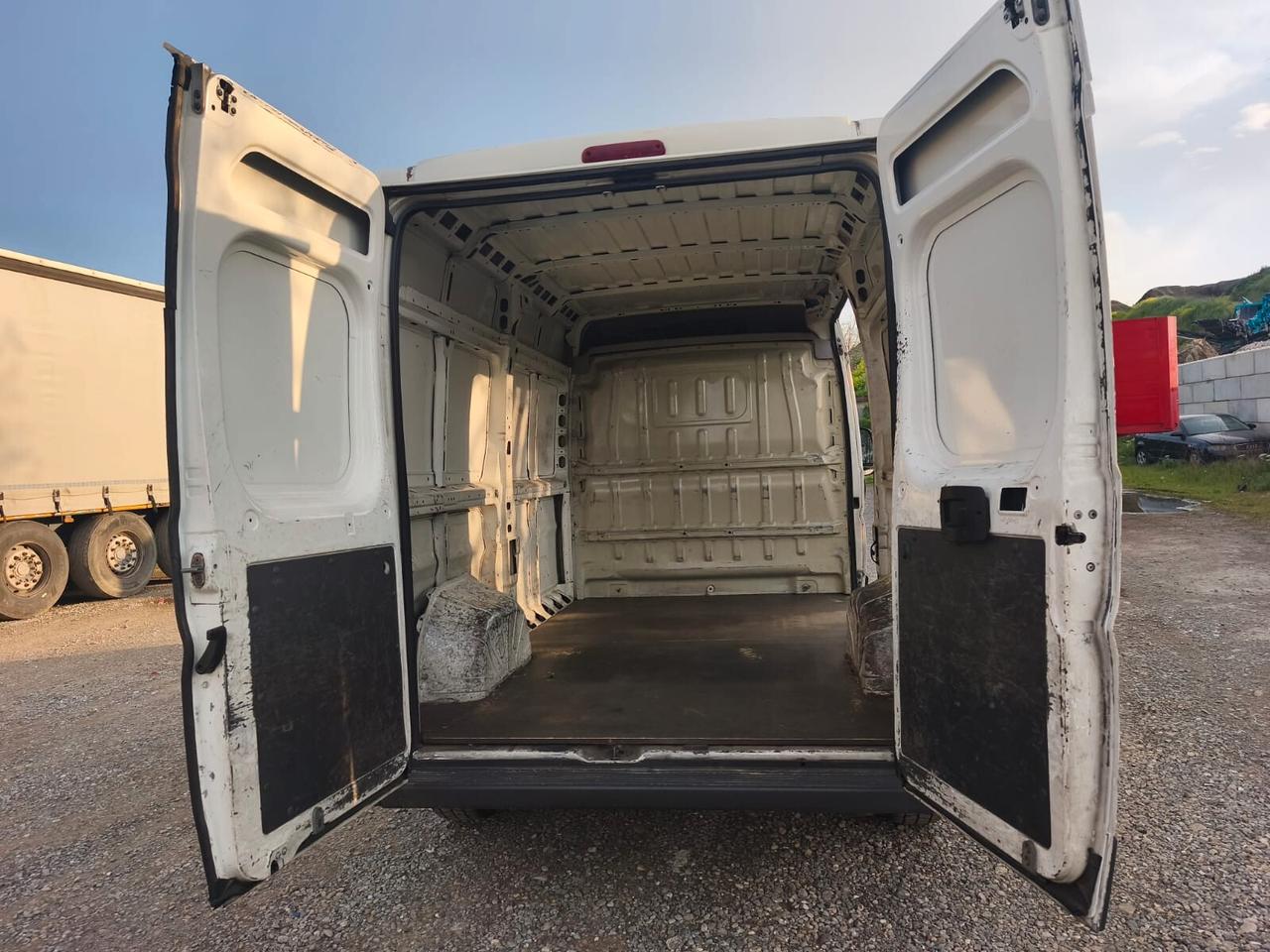Fiat Ducato Furgone 2007---2.2 Diesel