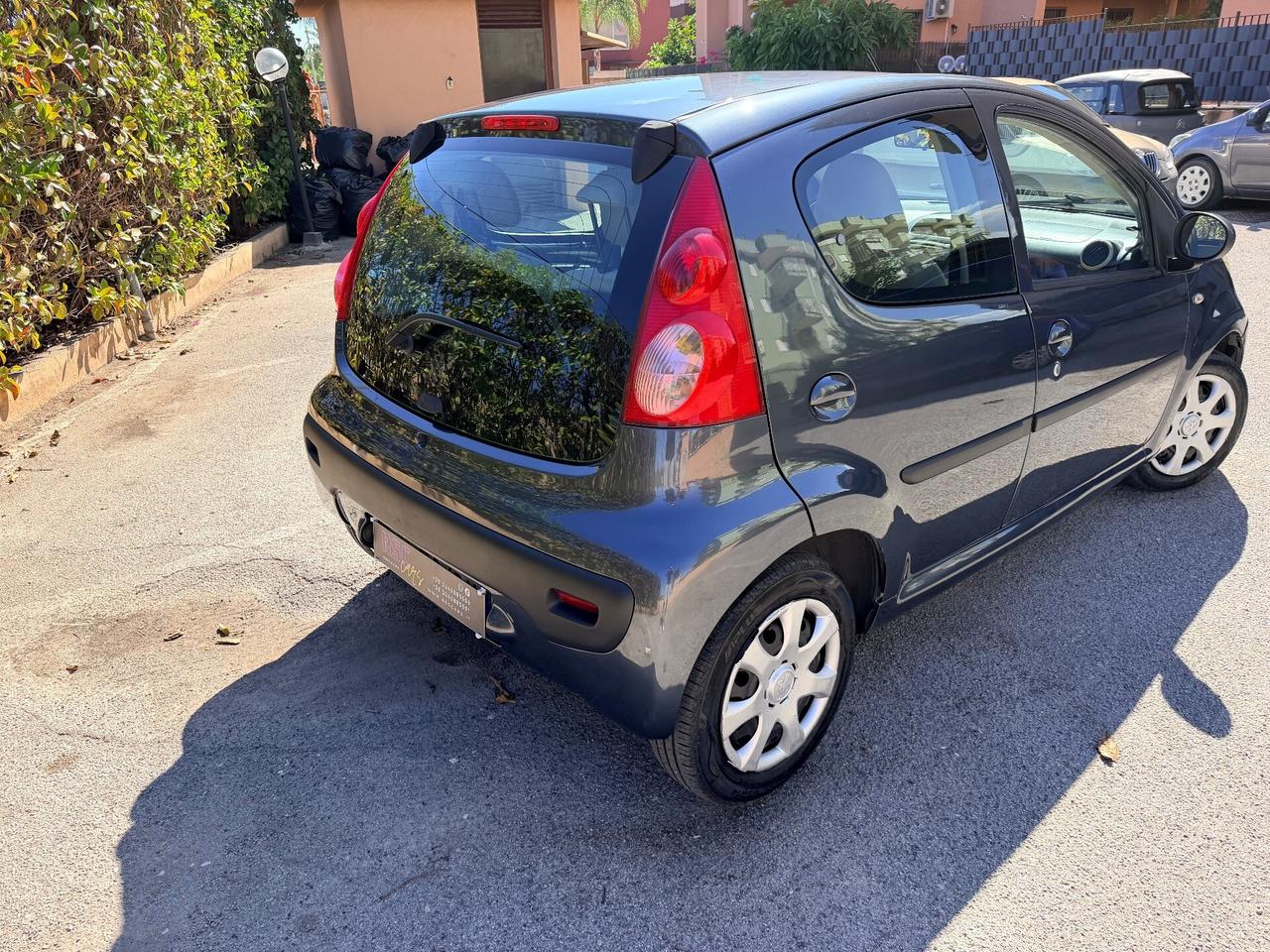 Peugeot 107 1.0 68CV 5p. Plaisir
