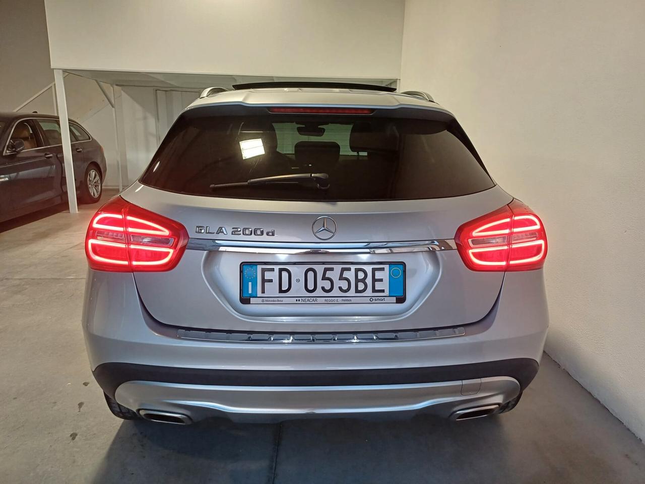 Mercedes-benz GLA 200 Aut Enduro TETTO/PELLE/HARMAN