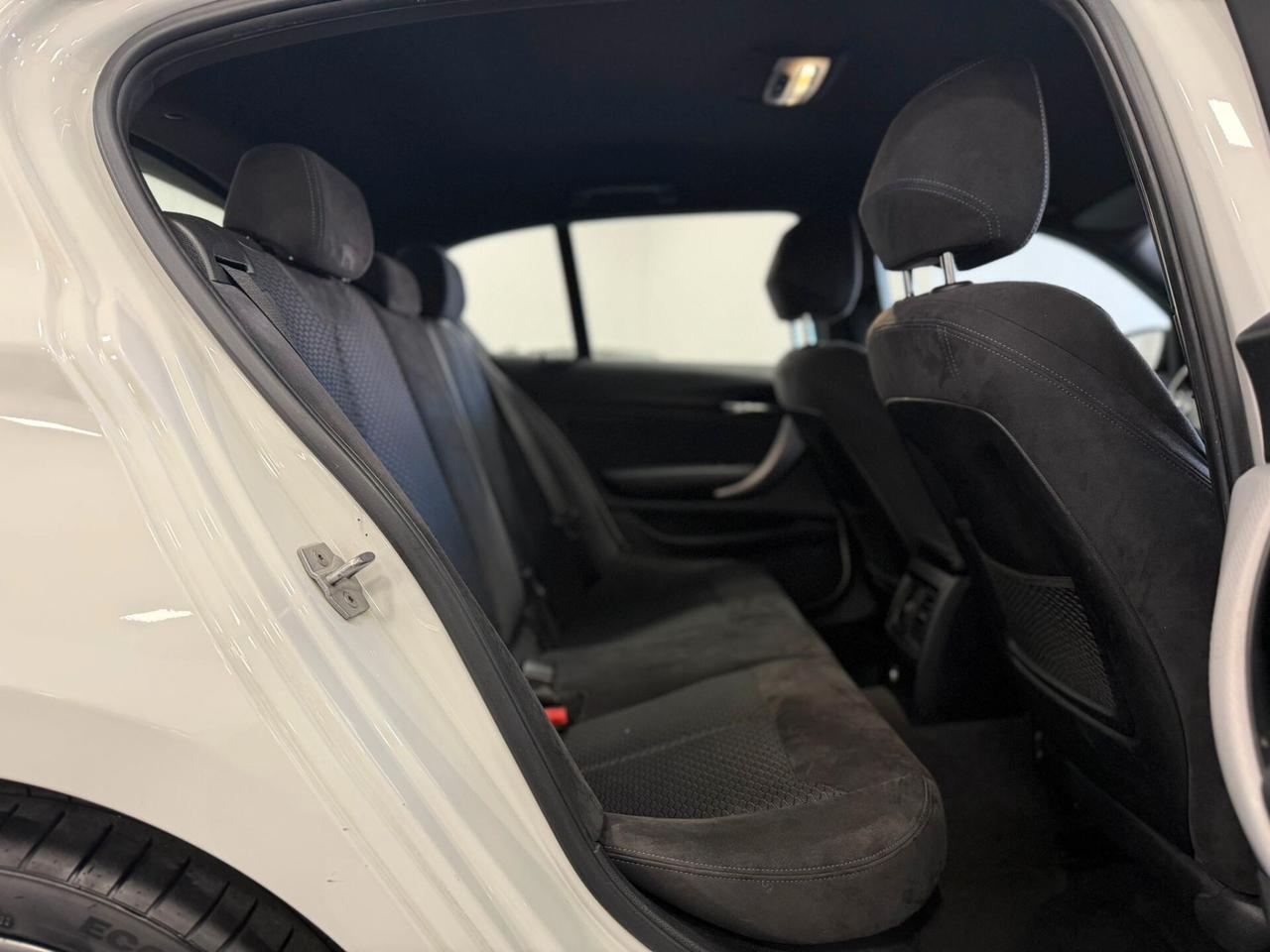 Bmw 116 116d 5p. Msport