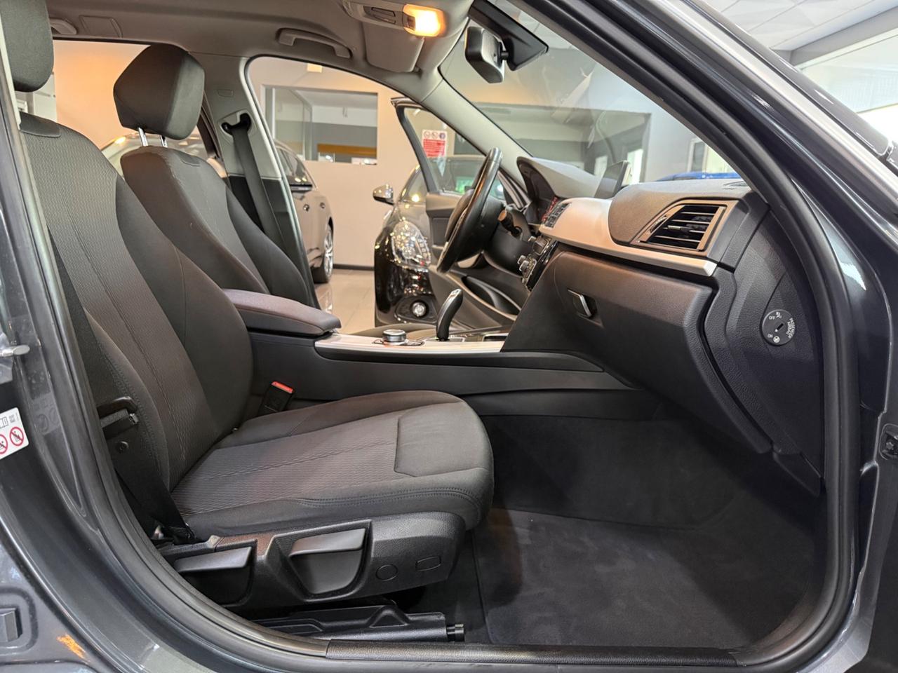 Bmw 318 Touring 318d auto 82.000 KM!!