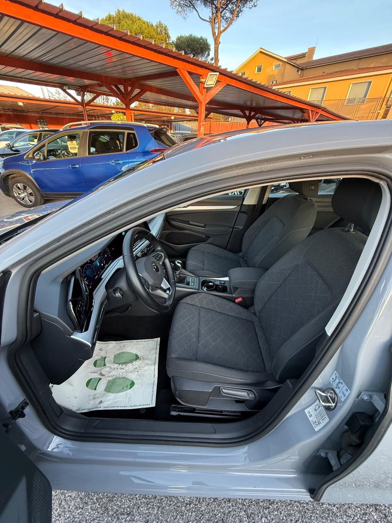 Golf 1.0 eTSI EVO- Life-unipro -garanzia-rate