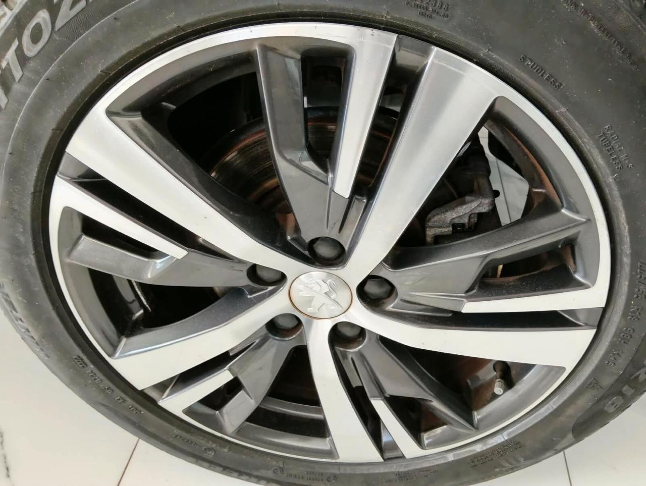 Peugeot 3008 BlueHDi 130 S&S EAT8 Allure Pack