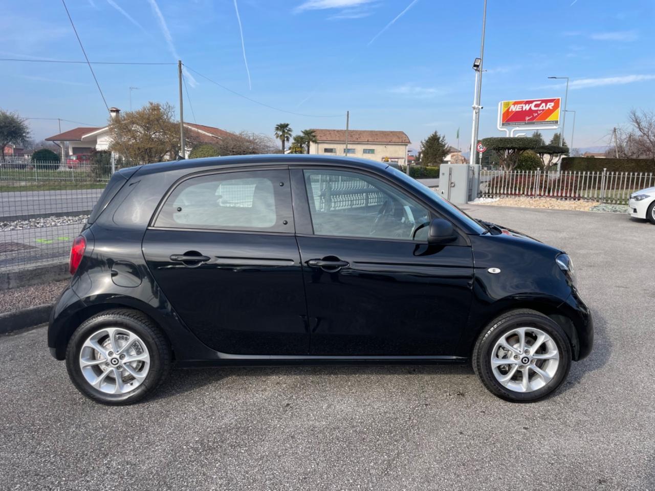 Smart ForFour 70 1.0 Youngster