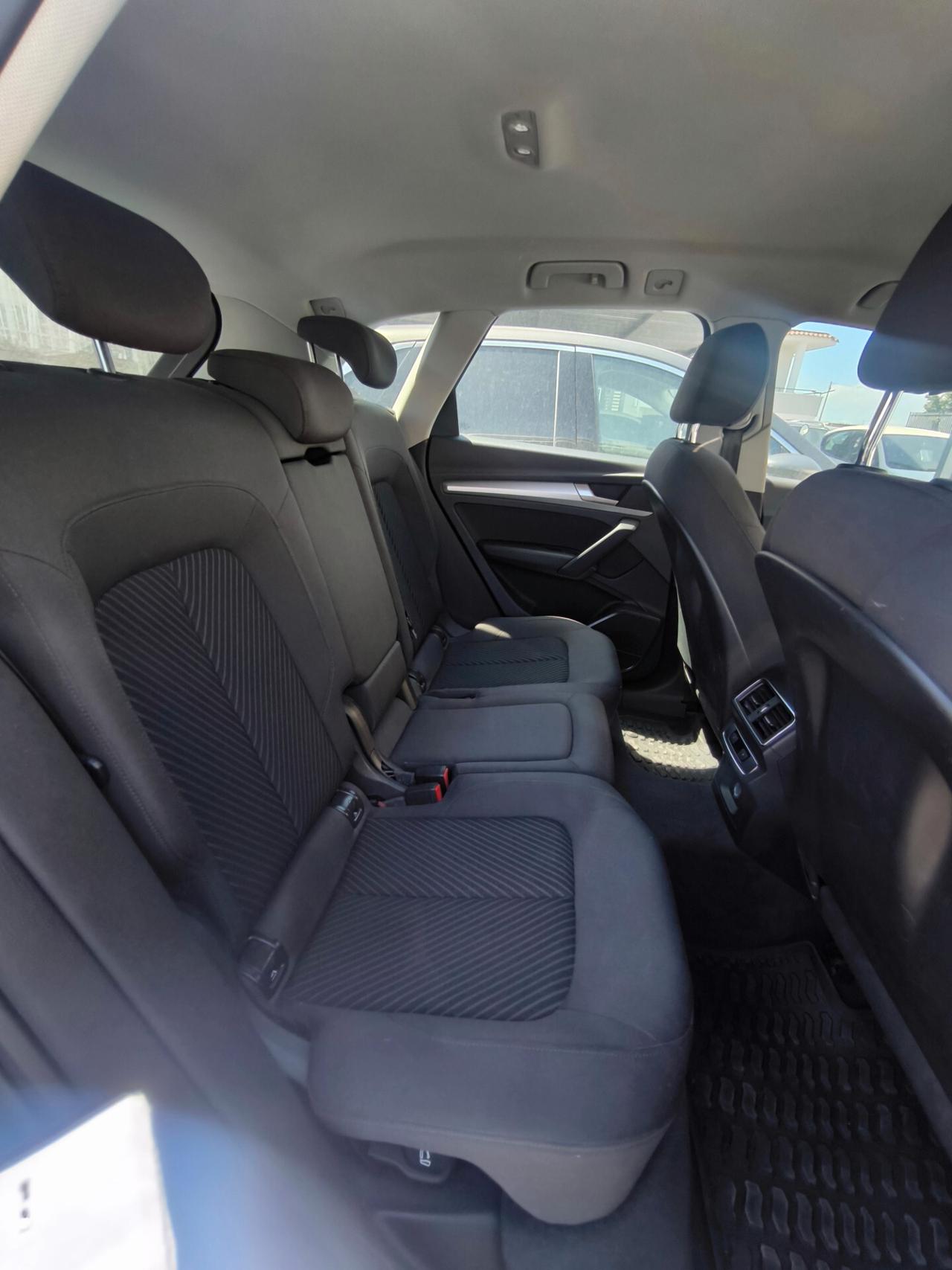 Audi Q5 2.0 TDI 190 CV quattro S tronic Business