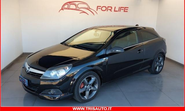 OPEL Astra GTC 1.7 CDTI Cosmo