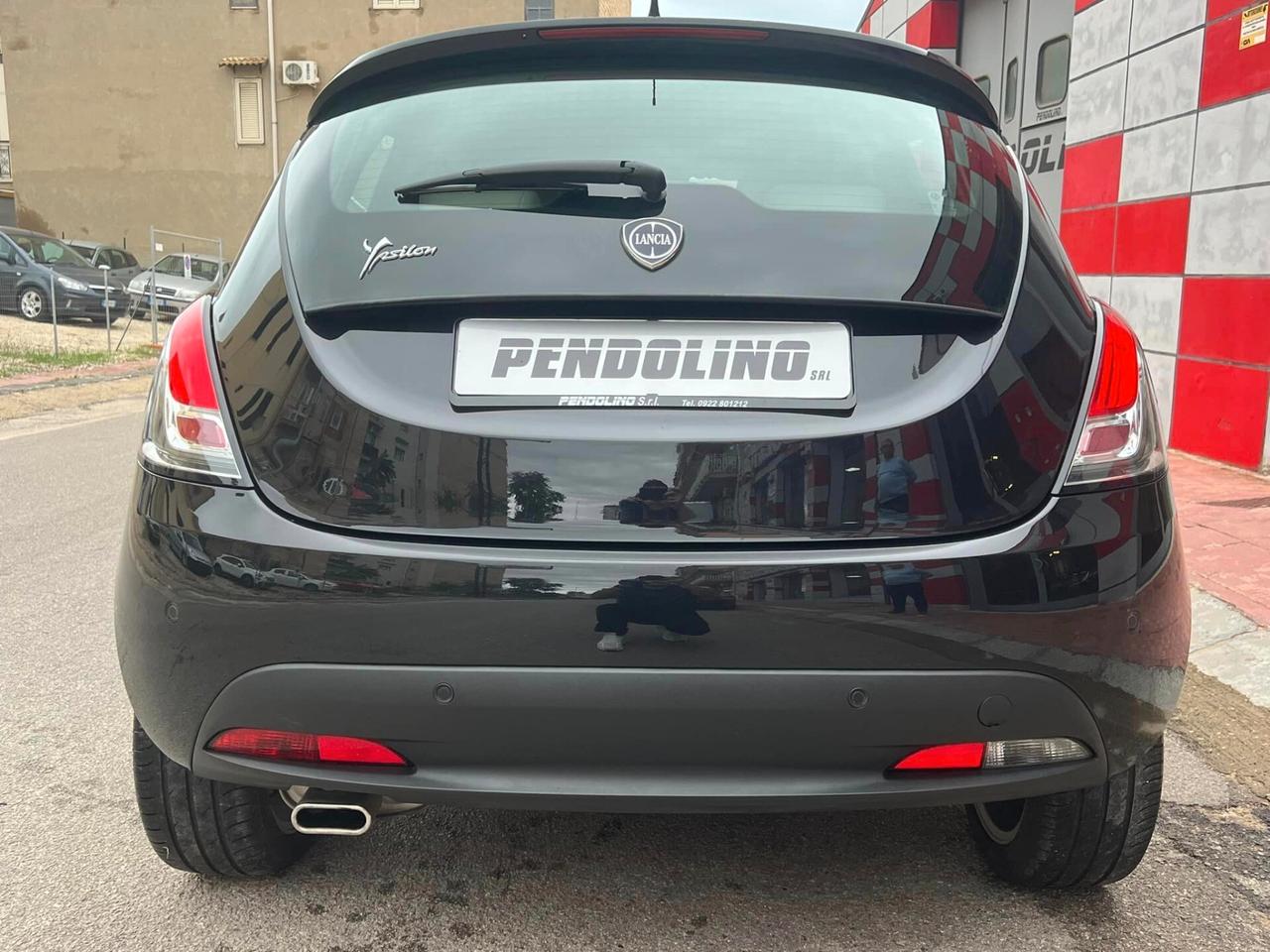 Lancia Ypsilon 1.2 69 CV 5 porte Gold