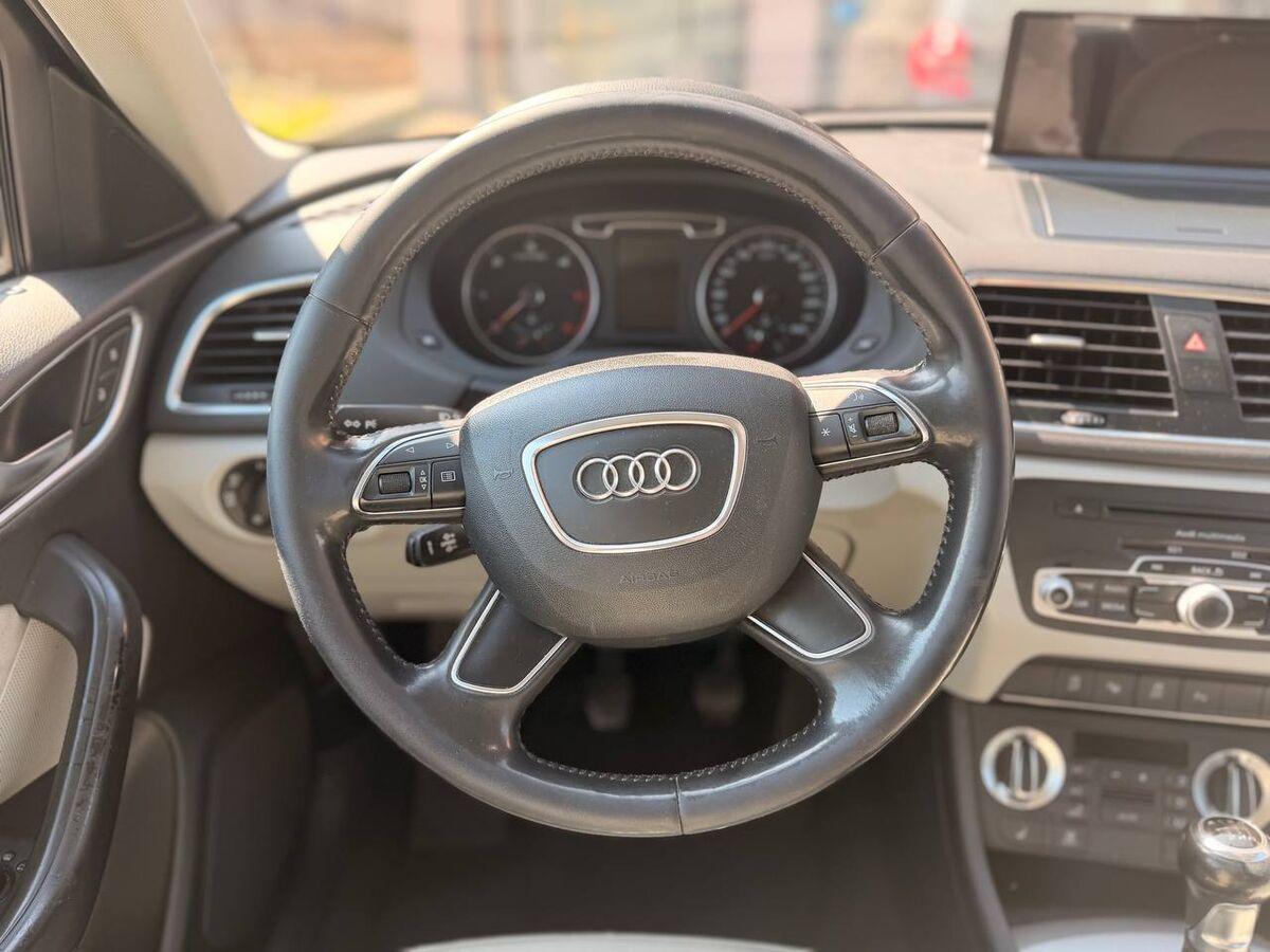 Audi Q3 2.0 tdi Business 140cv