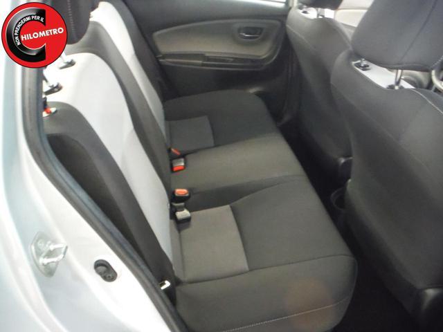 TOYOTA Yaris 1.5 Hybrid 5 porte Business