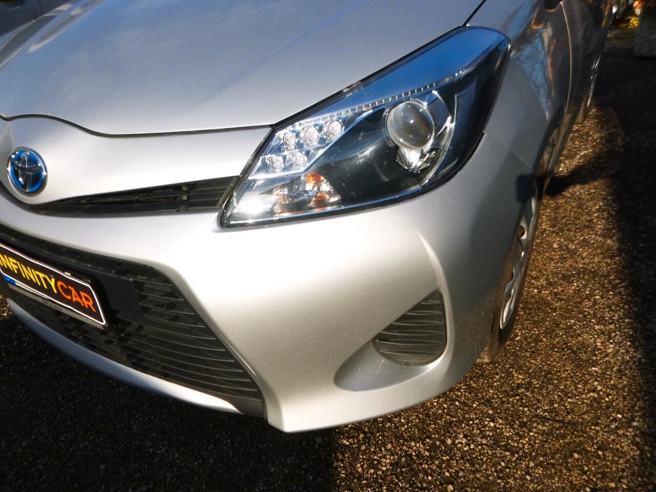 Toyota Yaris 1.5 Hybrid 5 porte Style NEOPATENTATI