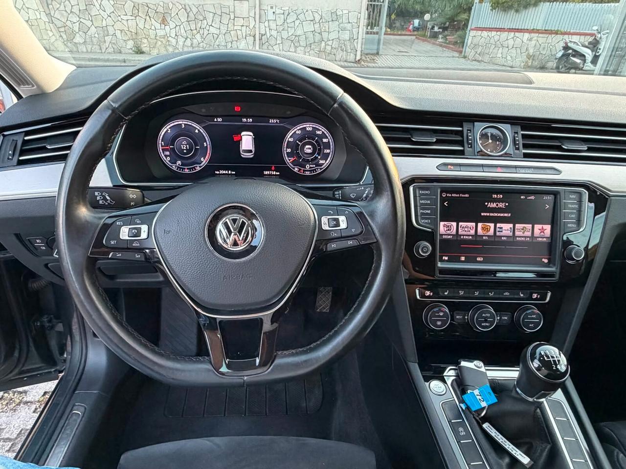 Volkswagen Passat Variant 2.0 TDI Highline BlueMotion Technology-08/2016
