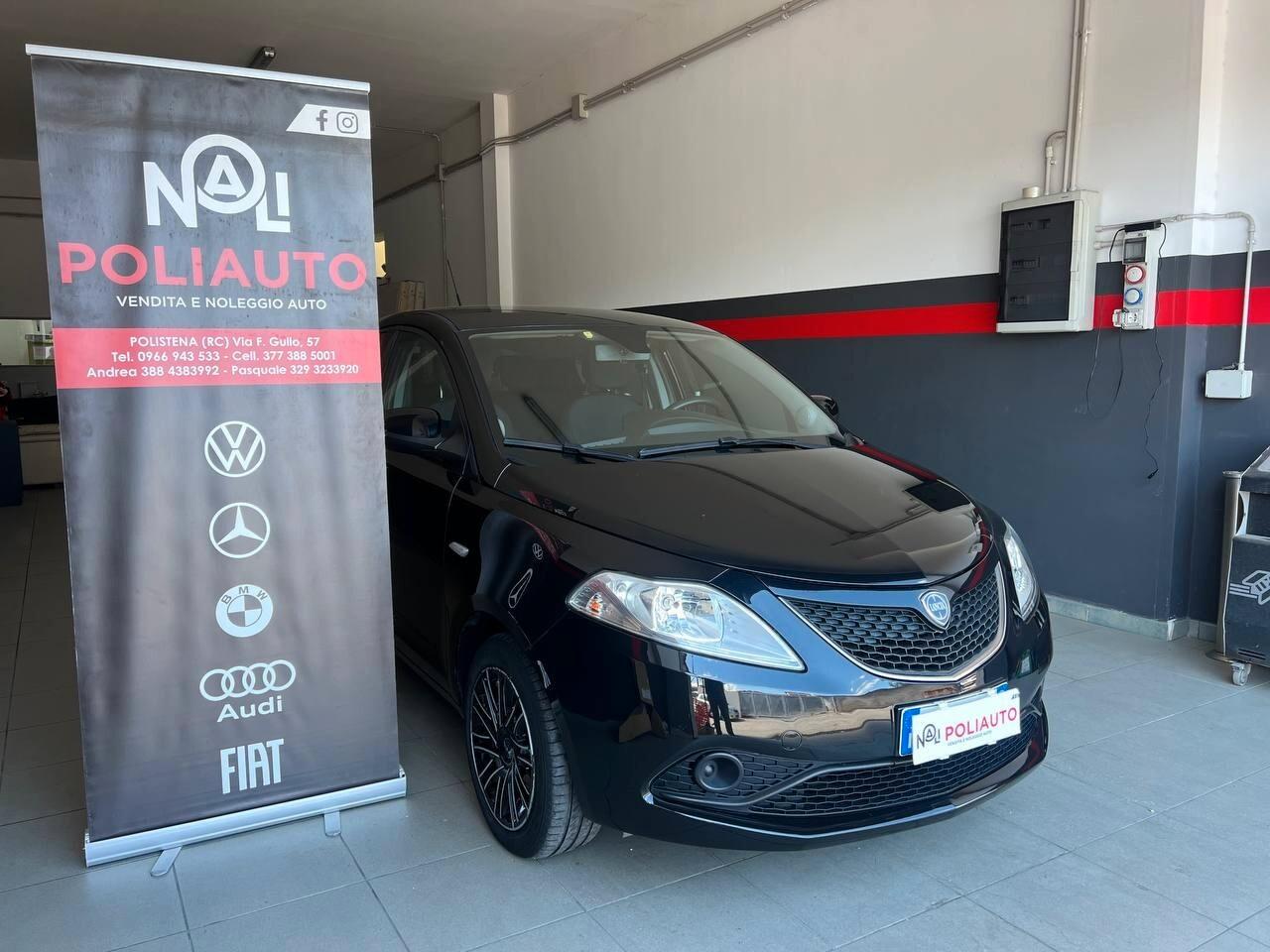 Lancia Ypsilon 1.2 69 CV 5 porte Mya
