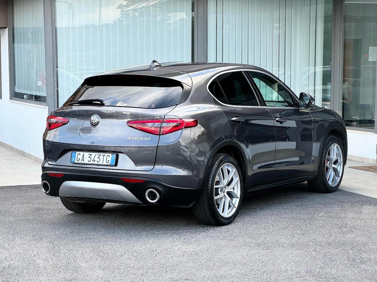 Alfa Romeo Stelvio 2.2 Diesel 210 CV AT8 Q4 - 2020