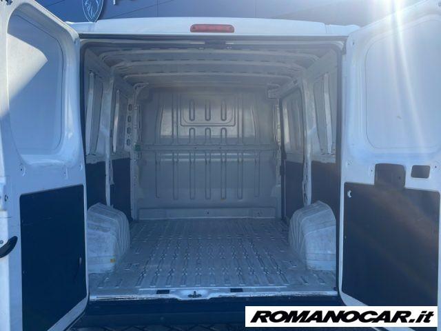 PEUGEOT Boxer 330 2.2 BlueHDi 140 S&S PC-TN Furgone