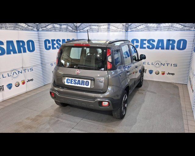 FIAT New Panda 1.0 firefly hybrid City Cross s&s 70cv