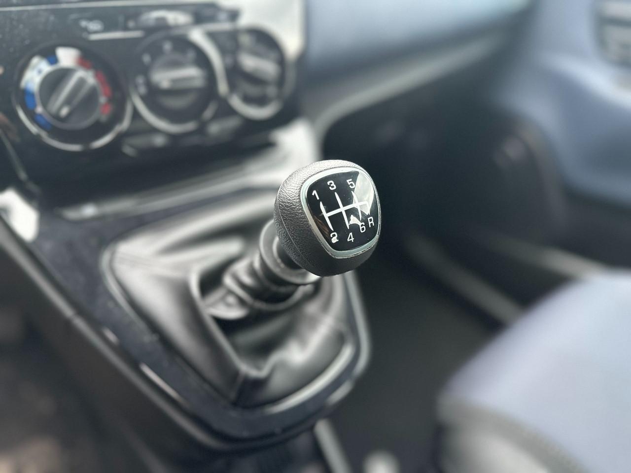 LANCIA Ypsilon III 2021 - Ypsilon 1.0 firefly hybrid Platino s&s 70cv