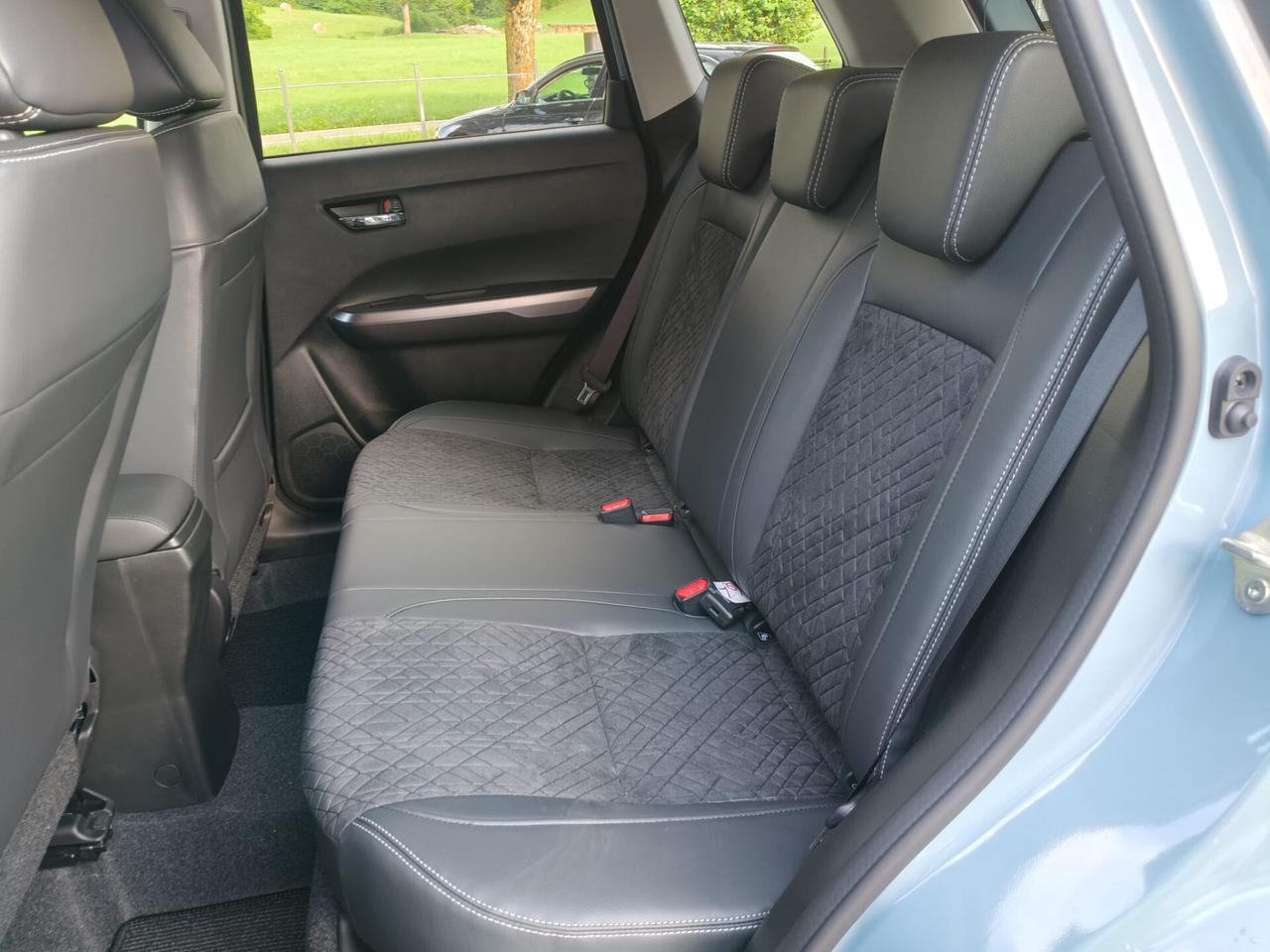 SUZUKI VITARA 1.4 IBRIDA ALLGRIP 4X4 MANUALE BICOLORE