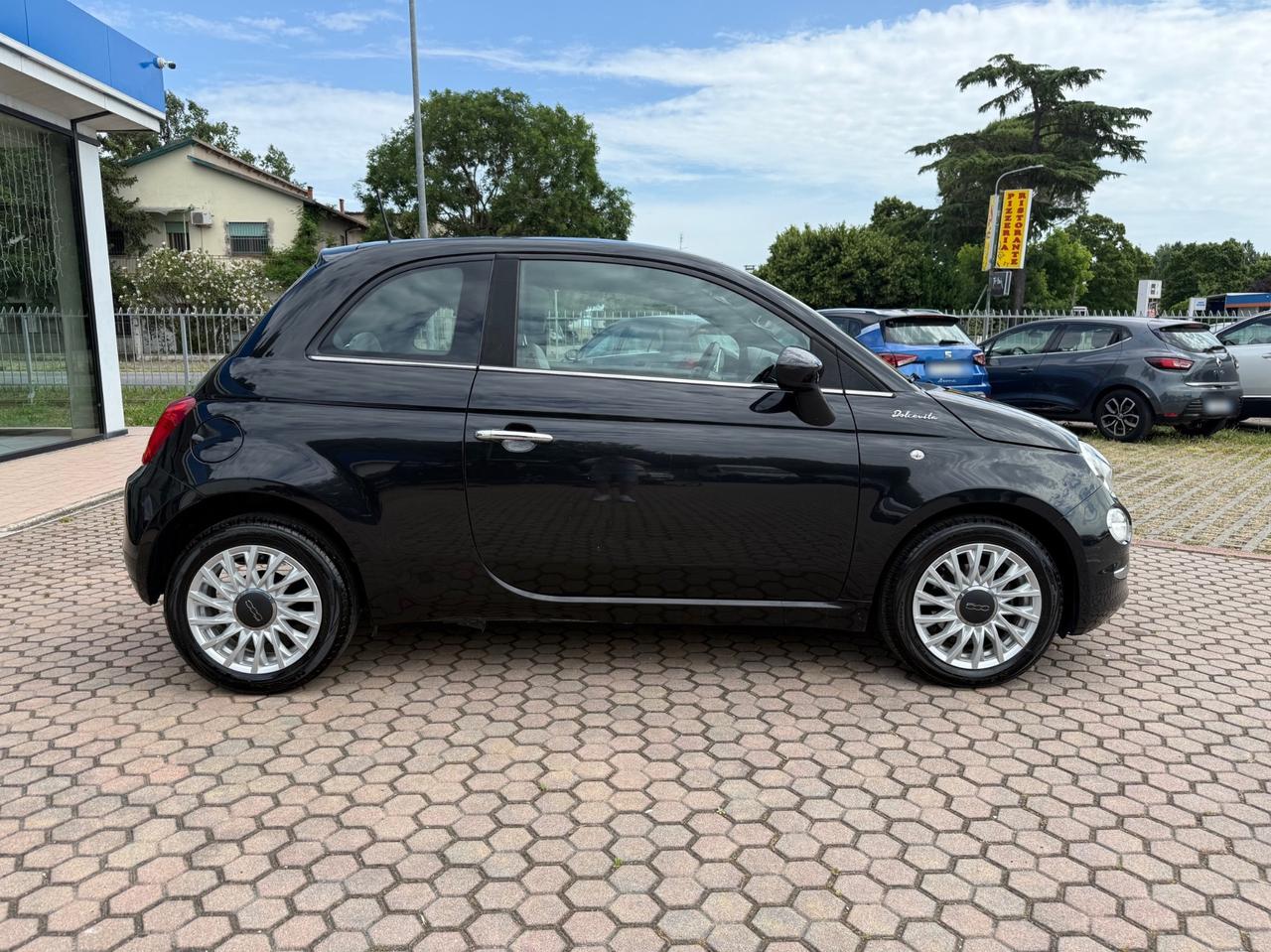 Fiat 500 1.0 Hybrid Dolcevita OK NEOPATENTATI
