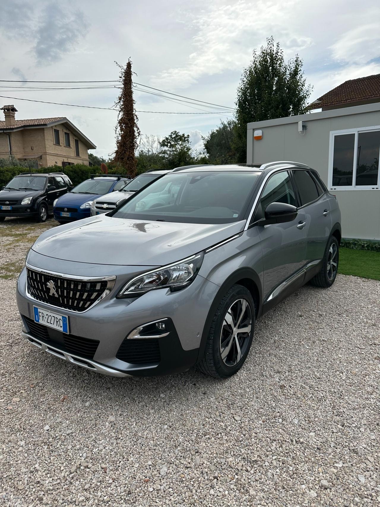 Peugeot 3008 BlueHDi 130 S&S Allure