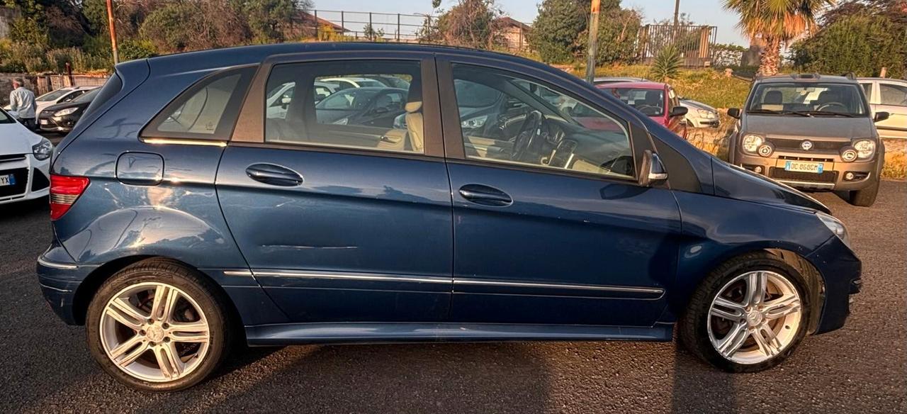 Mercedes-benz B 200 CDI Executive