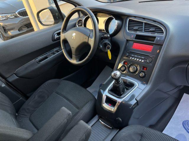 PEUGEOT 5008 2.0 HDi 150CV Business