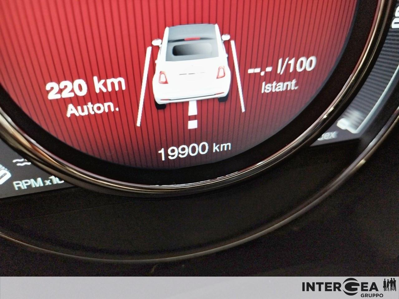 FIAT 500C 1.0 hybrid Dolcevita 70cv