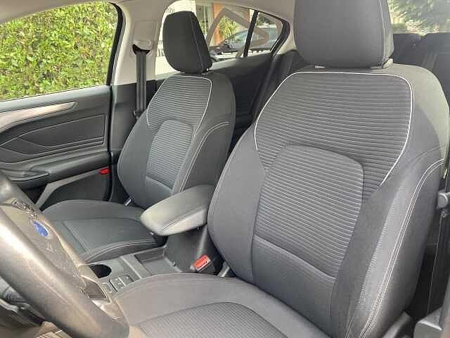 Ford Focus 1.5 EcoBlue 120 CV automatico 5p. Titanium AZ
