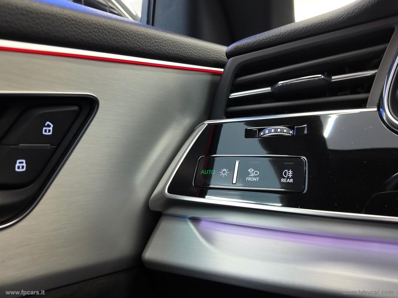 AUDI Q8 50 TDI 286 CV quattro tiptronic S LINE TETTO APRIBILE