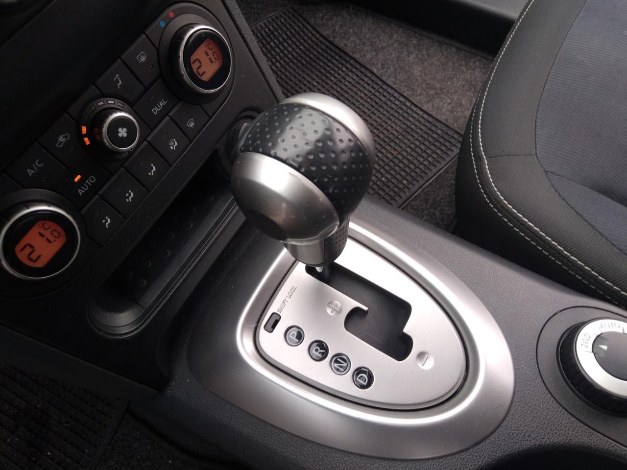 Nissan Qashqai 2.0 dCi DPF 4WD Tekna cambio automatico