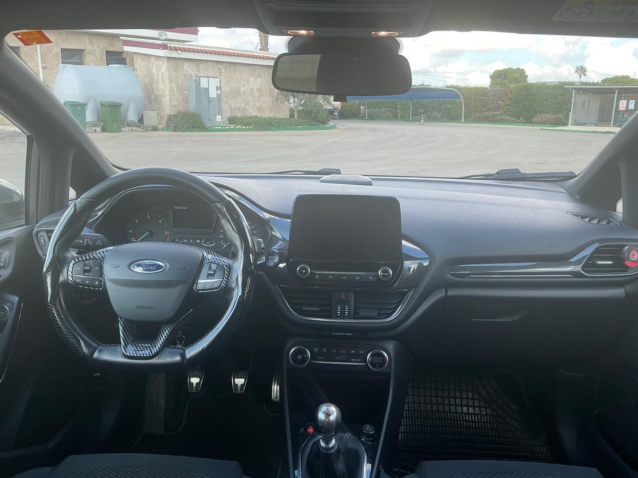FORD FIESTA 1.5 TDCI ST LINE 85 CV 2018 GARANZIA 12 MESI