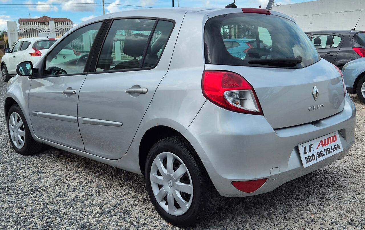 Renault Clio 1.2 16V 5 porte Live!