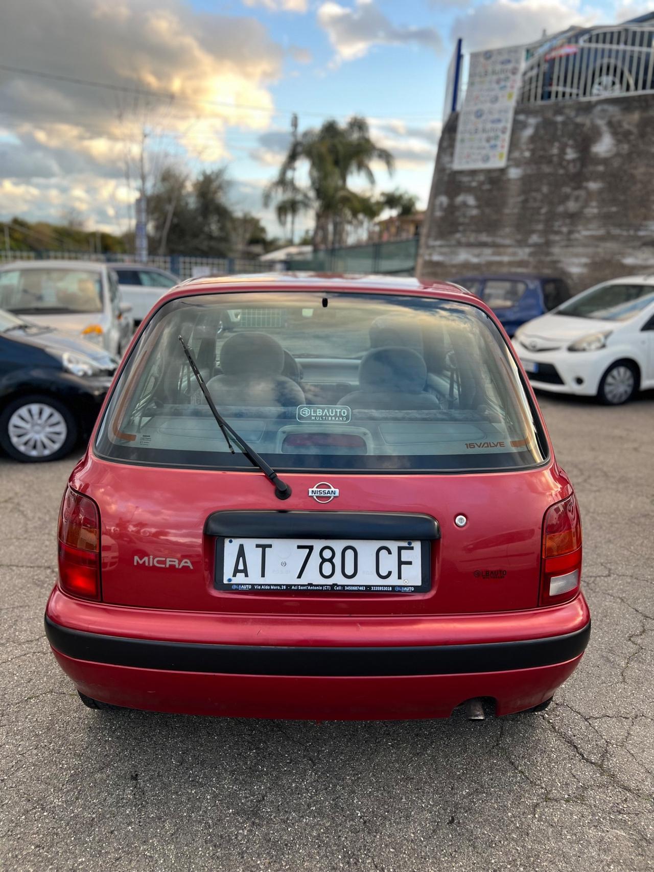 Nissan Micra 1.0i 16V cat 3 porte SLX