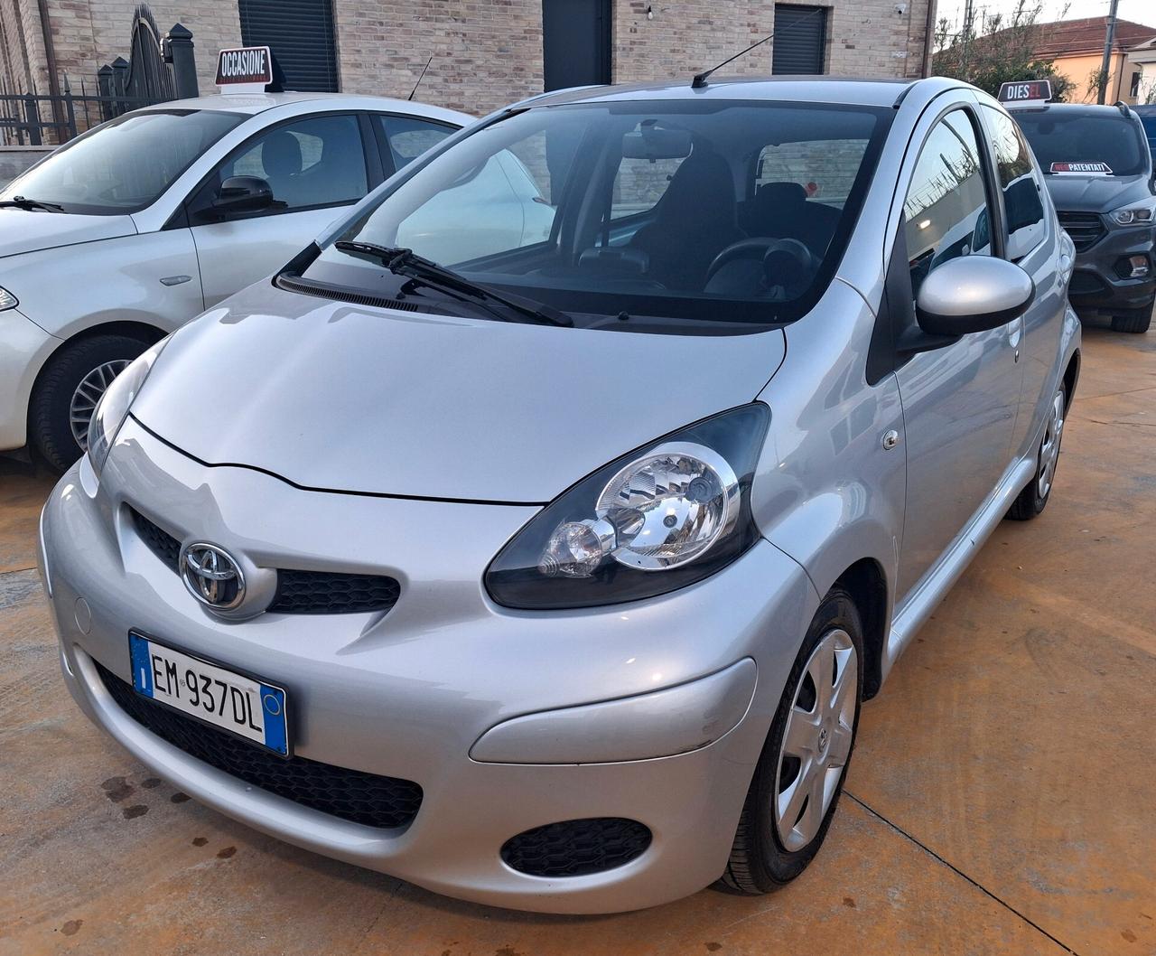 Toyota Aygo 1.0 12V VVT-i 5 porte