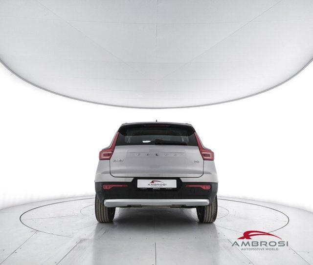 VOLVO XC40 2.0 b3 Essential auto