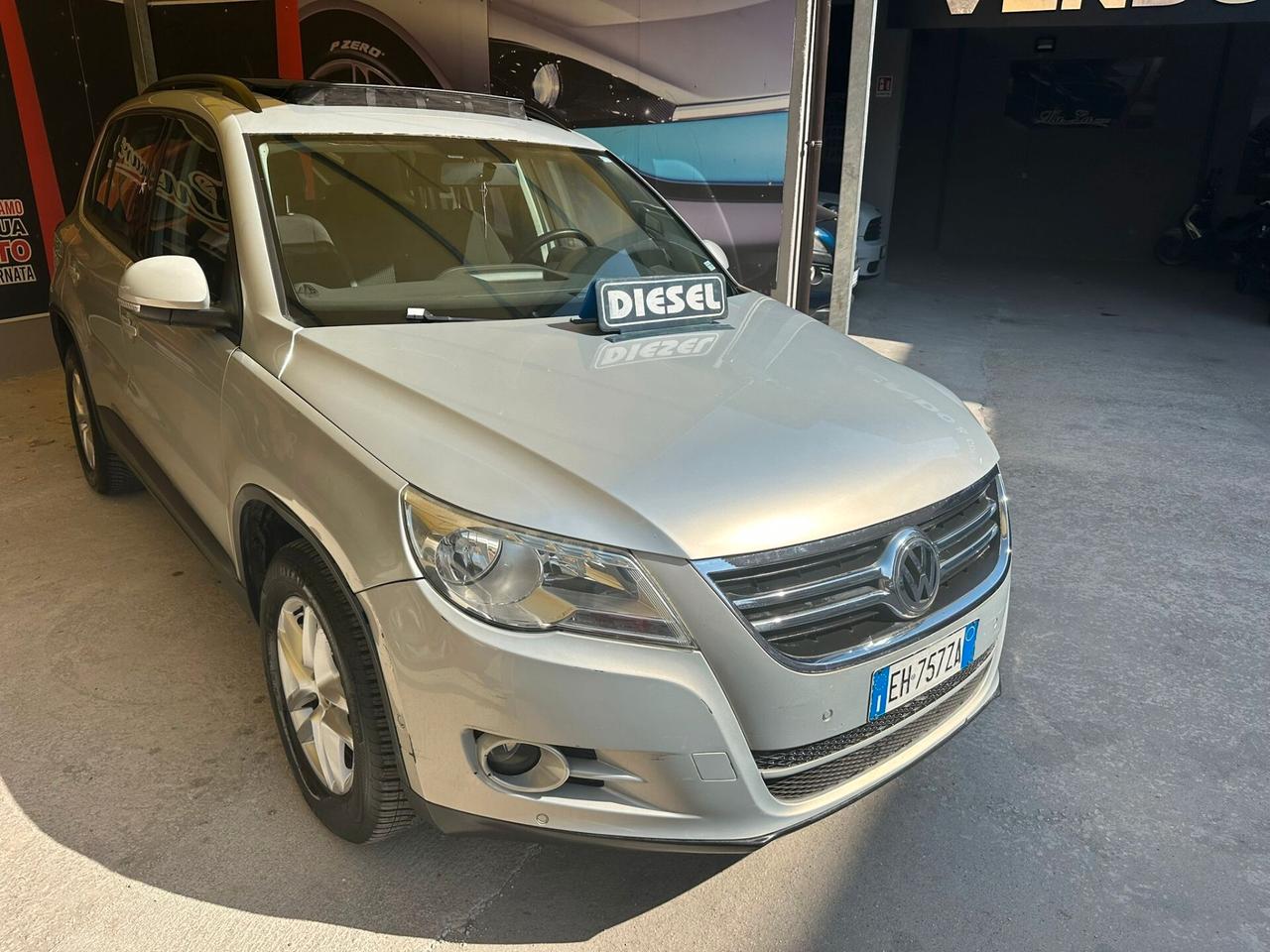 Volkswagen Tiguan 2.0cc diesel 12 mesi garanzia-2011
