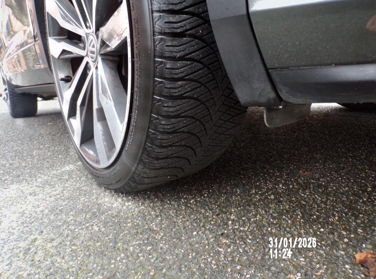 Volkswagen T-Roc 1.6 TDI SCR Advanced BlueMotion Technology R-Line