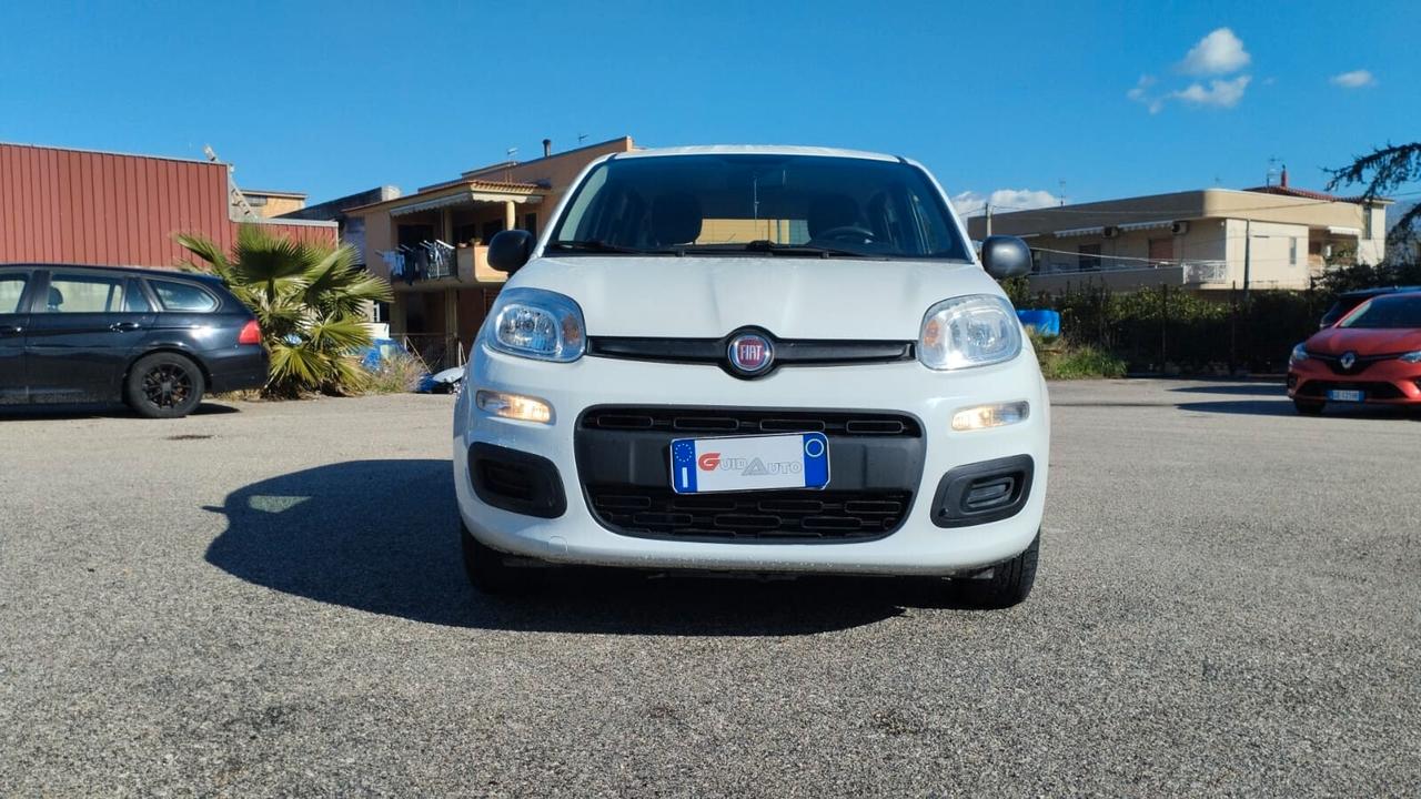 Fiat Panda 1.2 Connected by Wind