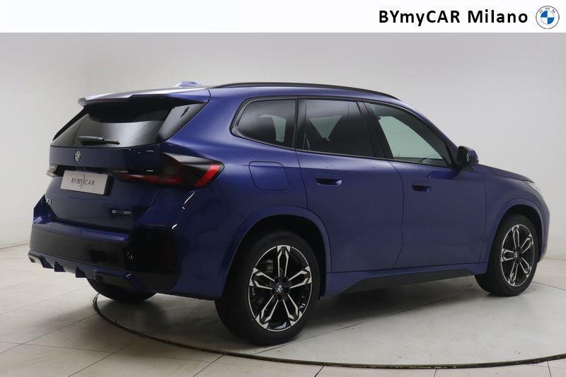 BMW X1 18 i X-Line sDrive DCT