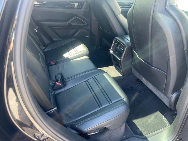 PORSCHE Cayenne Coupé 3.0 V6 340 CV E-Hybrid 4X4