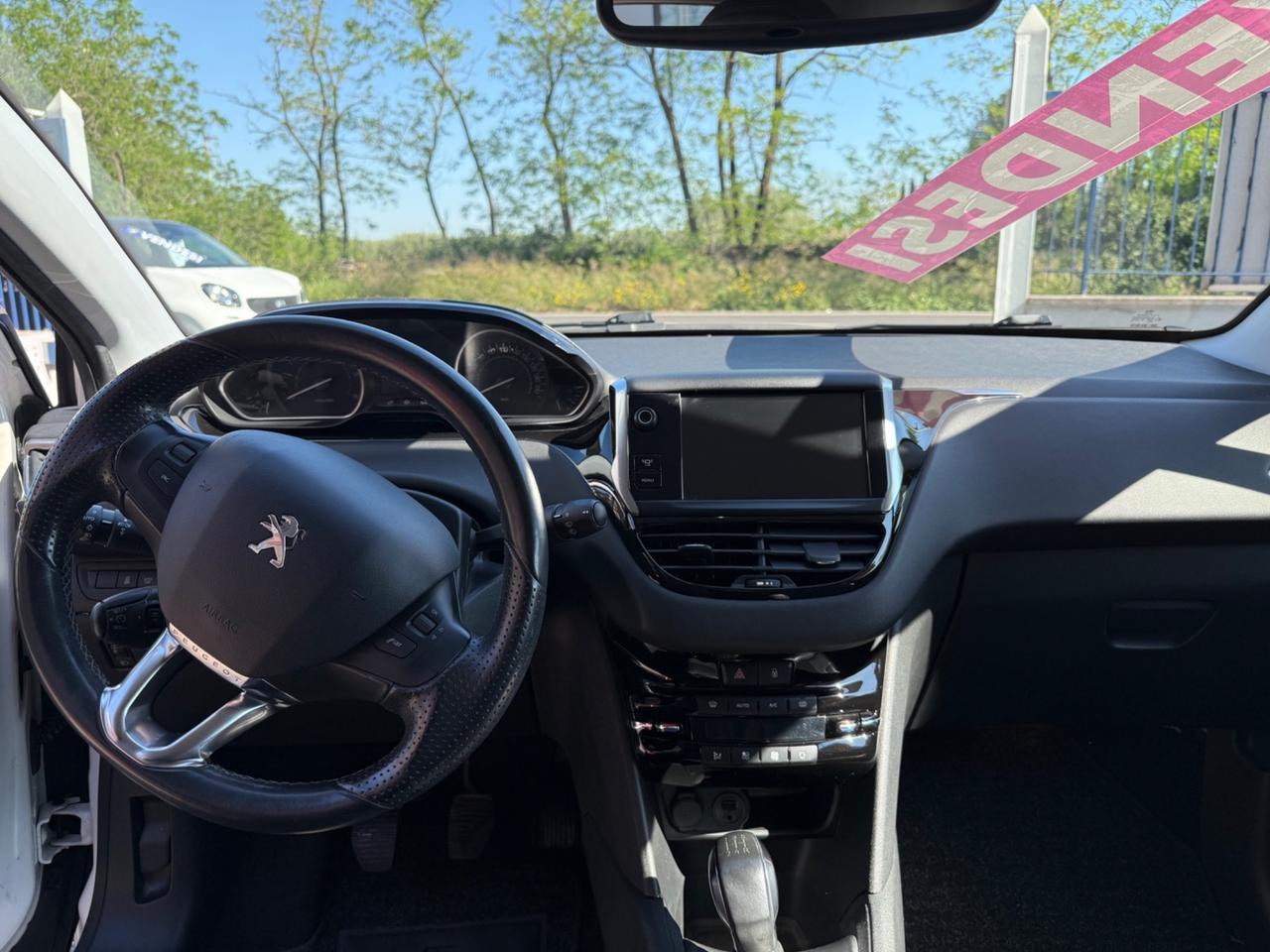 Peugeot 208 1.6 e-HDi 92 CV Stop&Start 3 porte Allure